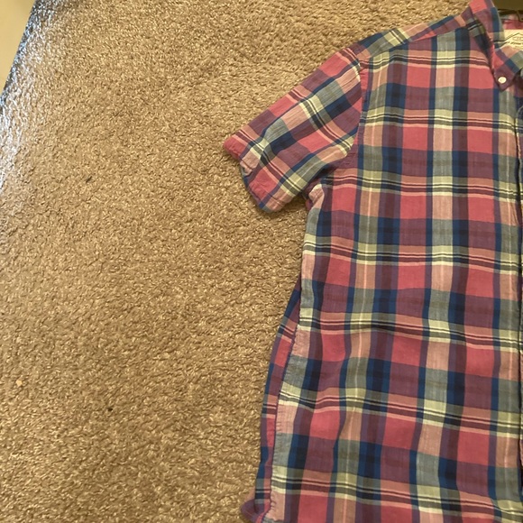 This is a saint johns, Bay quality, menswear, formal dress shirt - Picture 2 of 12